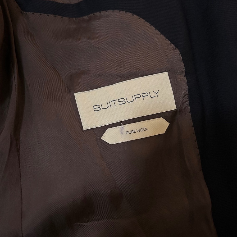 Suitsupply suit